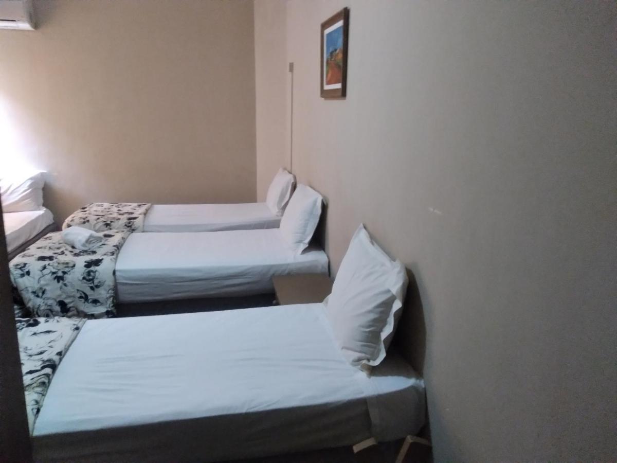 Fronteira Hotel ซังตานา โด ลิฟวราเมงโต ภายนอก รูปภาพ